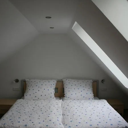 Zur Ennest سشمالنبرغ