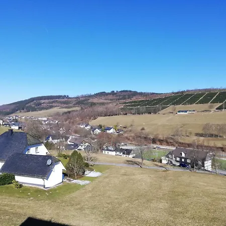 بيت للعطل Zur Ennest *