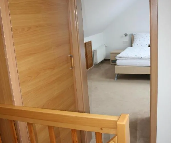 Zur Ennest Tatil Evi