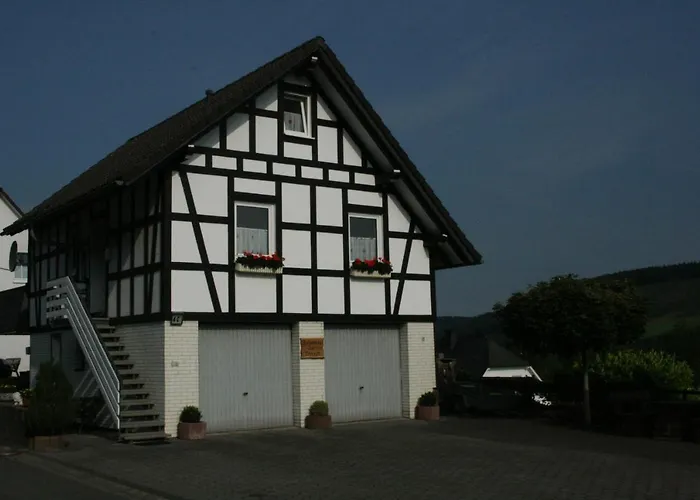 Semesterbostad Zur Ennest *